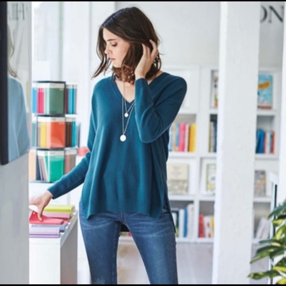 Boden Textured V Neck Sweater